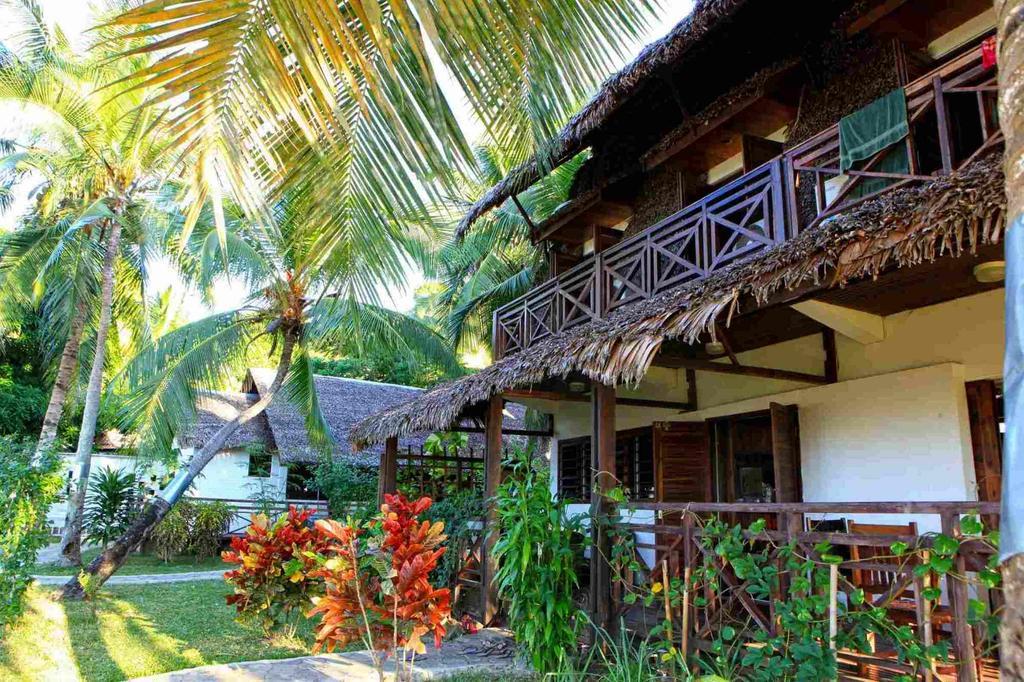 Ylang hôtel Ambondrona  Ngoại thất bức ảnh