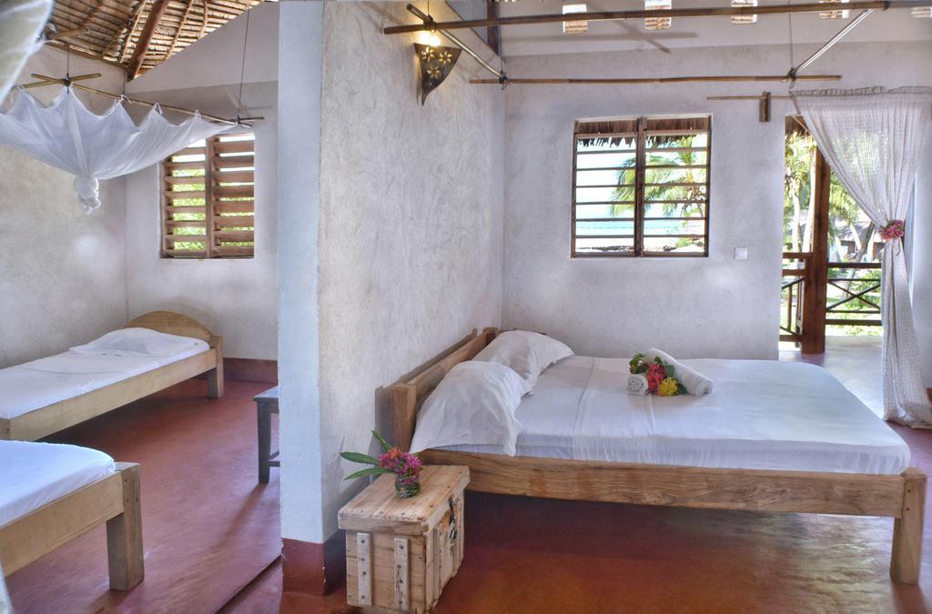 Ylang hôtel Ambondrona  Ngoại thất bức ảnh