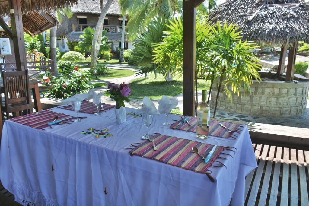 Ylang hôtel Ambondrona  Ngoại thất bức ảnh